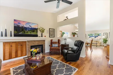 61422 Rock Bluff Lane Bend OR 97702