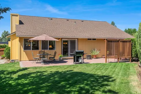 61422 Rock Bluff Lane Bend OR 97702