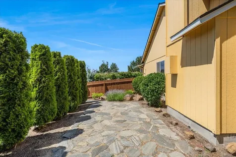 61422 Rock Bluff Lane Bend OR 97702