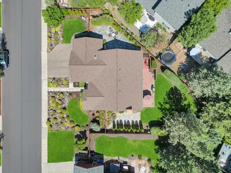 61422 Rock Bluff Lane Bend OR 97702