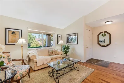 61422 Rock Bluff Lane Bend OR 97702