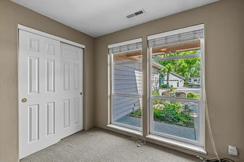 1612 Inverness Drive Medford OR 97504