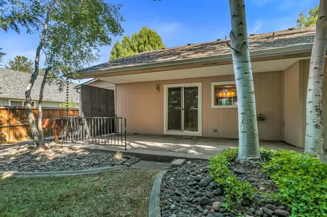 1612 Inverness Drive Medford OR 97504