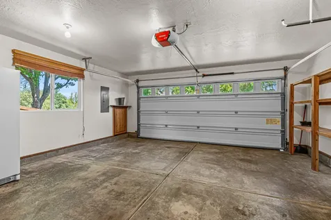 1612 Inverness Drive Medford OR 97504