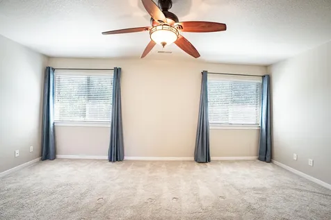 2943 NE Dogwood Drive Bend OR 97701