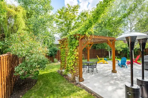 2943 NE Dogwood Drive Bend OR 97701