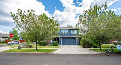2943 NE Dogwood Drive Bend OR 97701