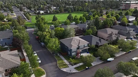 2943 NE Dogwood Drive Bend OR 97701