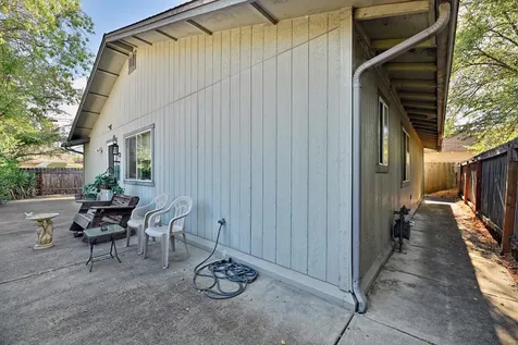 1211 Locust Street Medford OR 97501