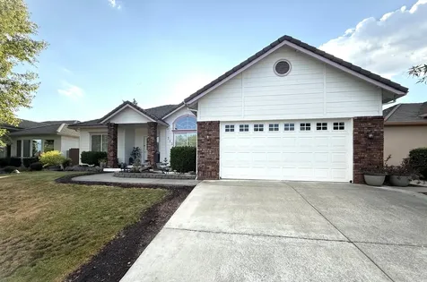 713 Eastridge Drive Medford OR 97504