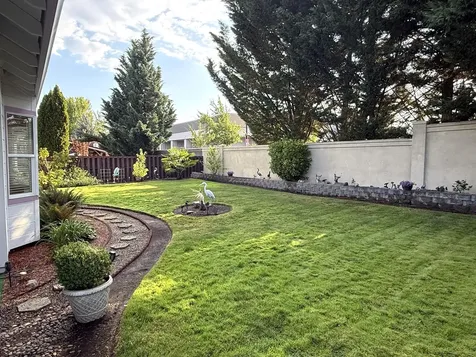 713 Eastridge Drive Medford OR 97504