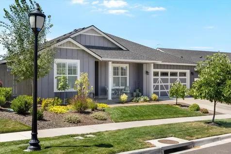 3860 Arena Drive Medford OR 97504