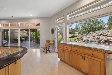 1887 Turnstone Road Redmond OR 97756