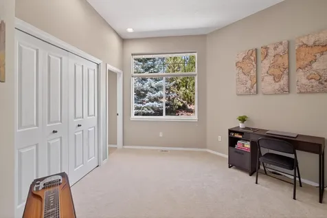 1887 Turnstone Road Redmond OR 97756