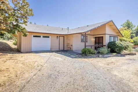 1931 Fruitdale Drive Grants Pass OR 97527