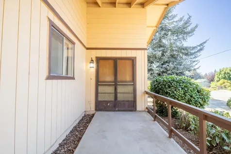 1931 Fruitdale Drive Grants Pass OR 97527