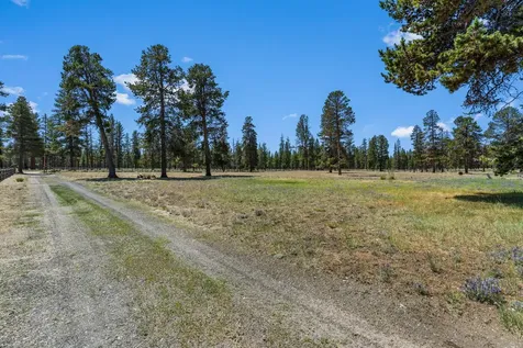 76231 Highway 31 Fort Rock OR 97735