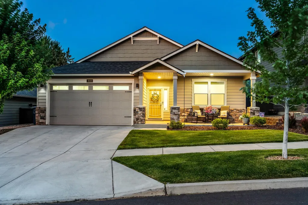 1830 NE Janice Way Bend OR 97701