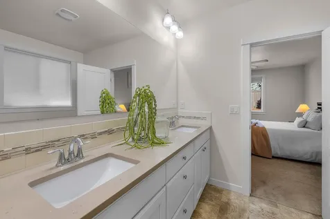 1830 NE Janice Way Bend OR 97701