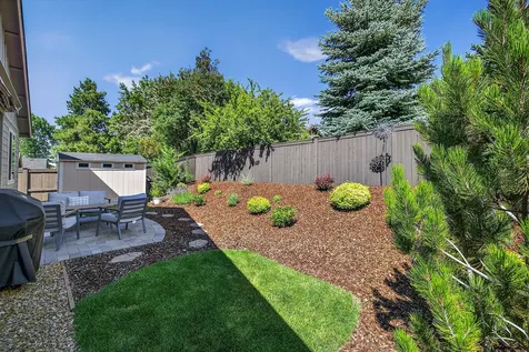 1830 NE Janice Way Bend OR 97701