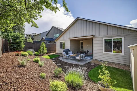 1830 NE Janice Way Bend OR 97701