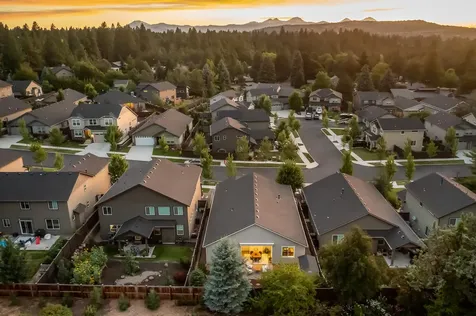 1830 NE Janice Way Bend OR 97701