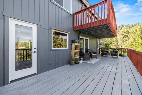1238 Buck Island Drive Klamath Falls OR 97601
