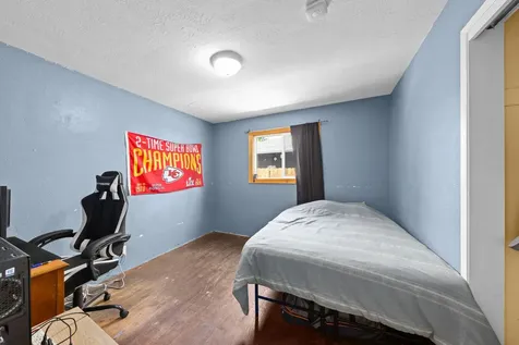 755 S 4th Street Central Point OR 97502