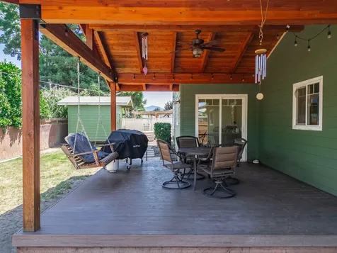 755 S 4th Street Central Point OR 97502