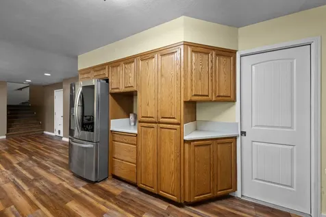 755 S 4th Street Central Point OR 97502