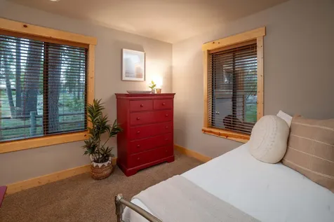 57925 Silver Fir Circle Sunriver OR 97707