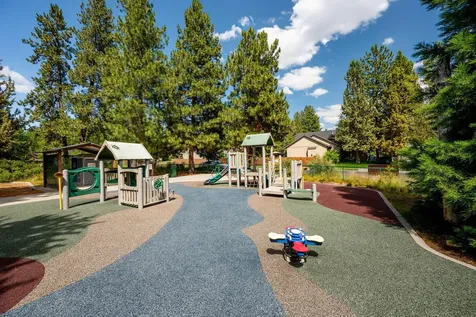 61342 Huckleberry Place Bend OR 97702