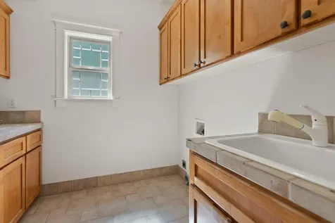 21376 Oakview Drive Bend OR 97701