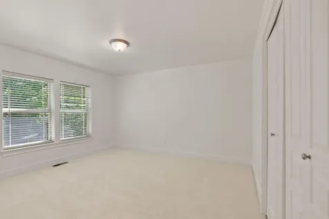 21376 Oakview Drive Bend OR 97701