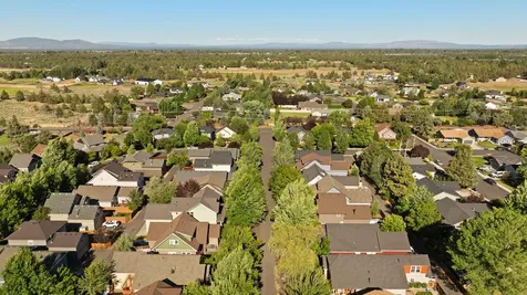 21376 Oakview Drive Bend OR 97701