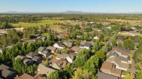 21376 Oakview Drive Bend OR 97701