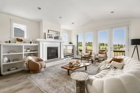 2608 NW Compass Corner Loop Bend OR 97703