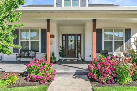 1741 River Run Street Central Point OR 97502