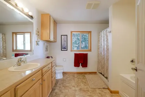 13592 SE Lost Lake Drive Prineville OR 97754