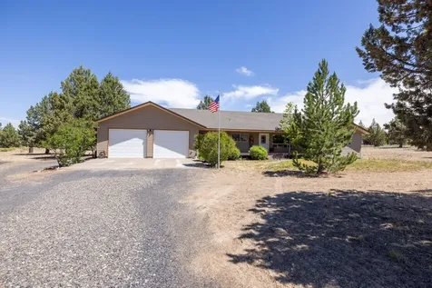 13592 SE Lost Lake Drive Prineville OR 97754