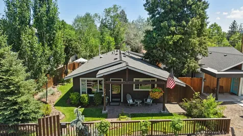 820 NW 12th Street Bend OR 97703