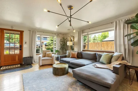820 NW 12th Street Bend OR 97703