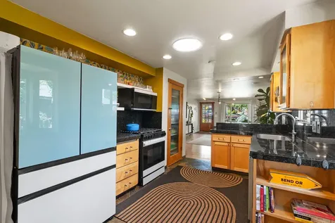 820 NW 12th Street Bend OR 97703
