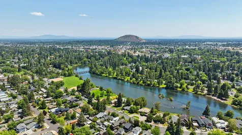 820 NW 12th Street Bend OR 97703
