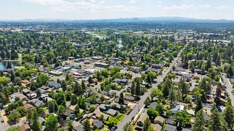 820 NW 12th Street Bend OR 97703
