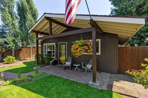 820 NW 12th Street Bend OR 97703