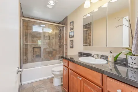 60939 Amethyst Street Bend OR 97702