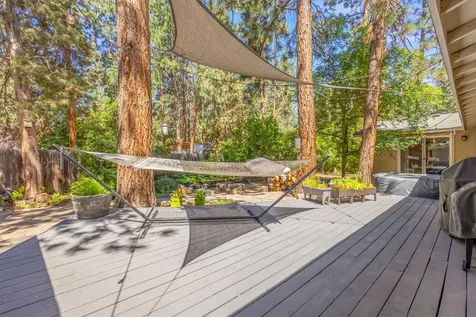 60939 Amethyst Street Bend OR 97702