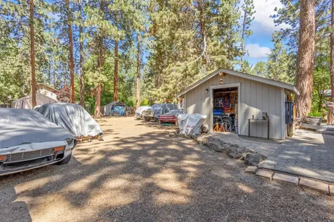 60939 Amethyst Street Bend OR 97702