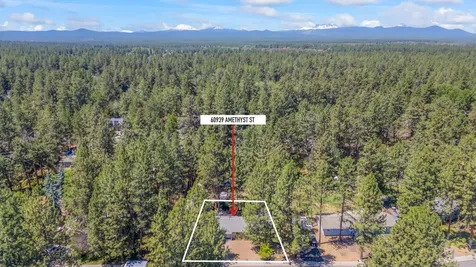 60939 Amethyst Street Bend OR 97702